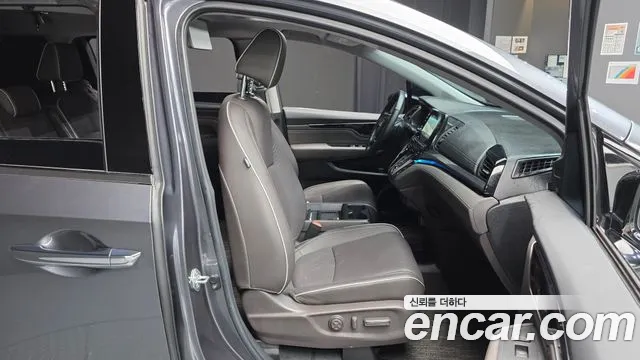 Honda Odyssey — Фото автомобиля 9