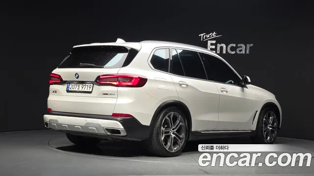 BMW X5 — Фото автомобиля 2
