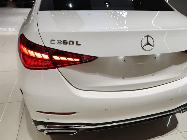 Mercedes-Benz C-Class — Фото автомобиля 14
