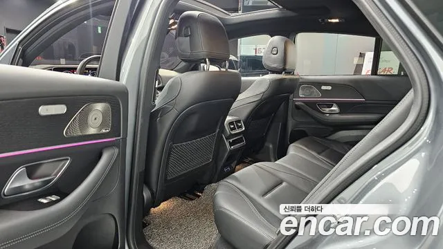 Mercedes-Benz GLE-Class — Фото автомобиля 10
