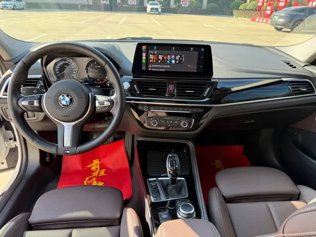 BMW 1 Series — Фото автомобиля 10