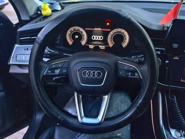 Audi Q7 — Фото автомобиля 15