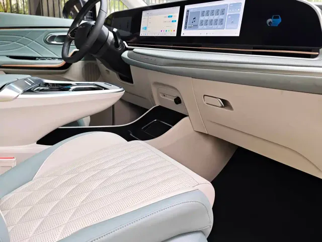 Maxus G90 — Фото автомобиля 21