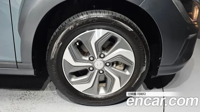 Hyundai Kona Новый Kona Гибрид Modern — Фото автомобиля 21