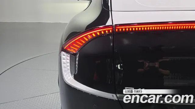 Kia EV6 — Фото автомобиля 8