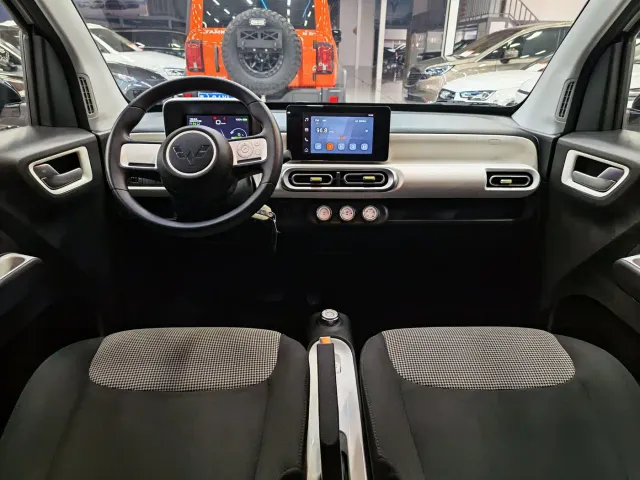 Wuling Hongguang Mini EV — Фото автомобиля 5