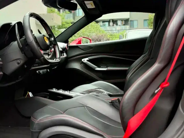 Ferrari F8 — Фото автомобиля 8