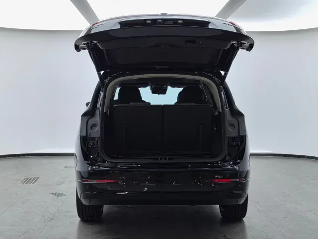 Jetour Shanhai L9 — Фото автомобиля 12