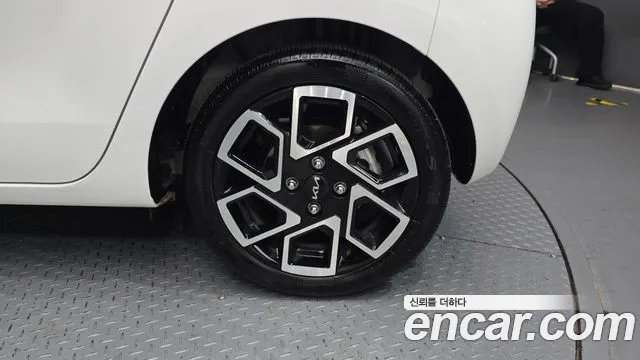 Kia RAY Новый Kia Ray Signature — Фото автомобиля 20