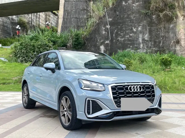 Audi Q2L — Фото автомобиля 3