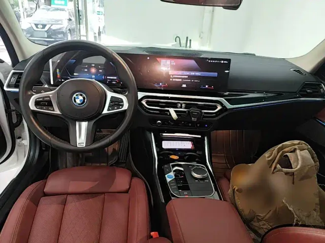 BMW i3 — Фото автомобиля 9