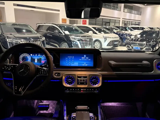 Mercedes-Benz G-Class — Фото автомобиля 5