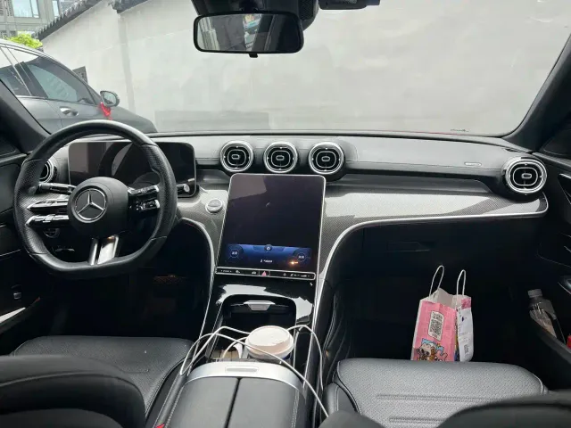 Mercedes-Benz C-Class — Фото автомобиля 3