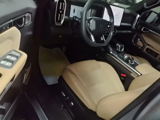 Jetour T2 — Фото автомобиля 14