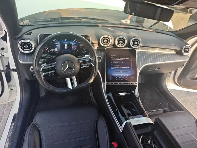 Mercedes-Benz C-Class — Фото автомобиля 12
