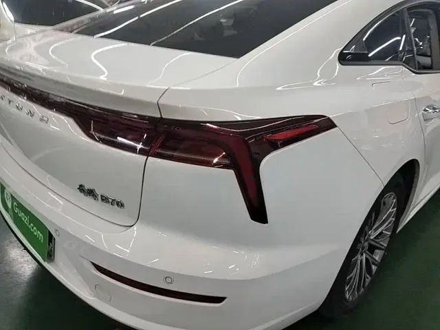 Bestune B70 — Фото автомобиля 7