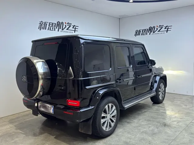Mercedes-Benz G-Class — Фото автомобиля 5