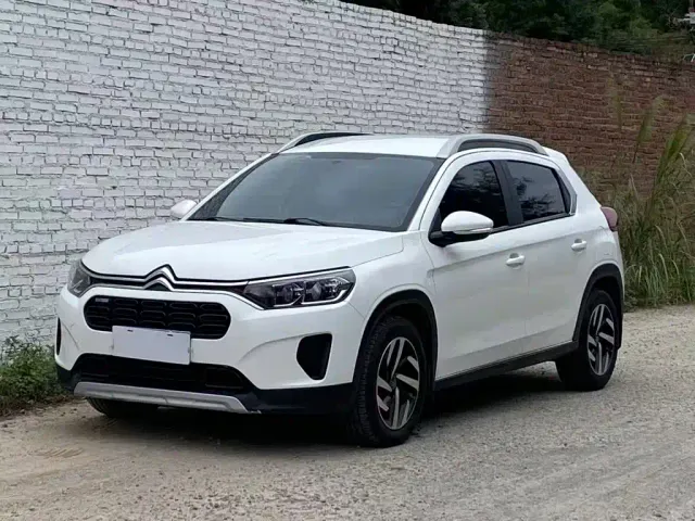 Фотография автомобиля — Citroen C3-XR