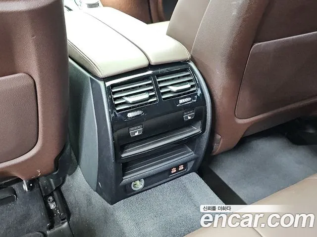 BMW 5 Series G30 — Фото автомобиля 13