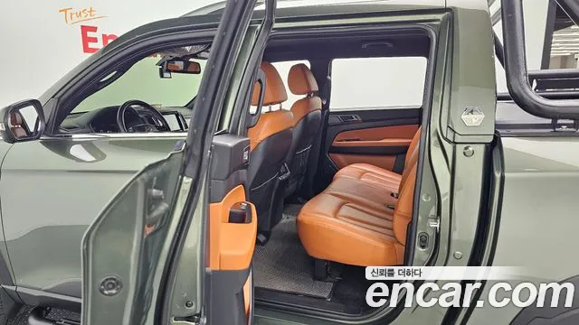 KG_Mobility_Ssangyong Rexton Новый Rexton Sport Khan Дизель 2.2 4WD — Фото автомобиля 27