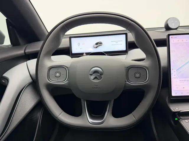Nio ET5 Touring — Фото автомобиля 10