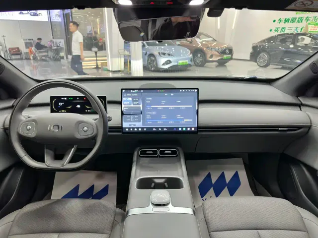 Changan Qiyuan A06 — Фото автомобиля 10
