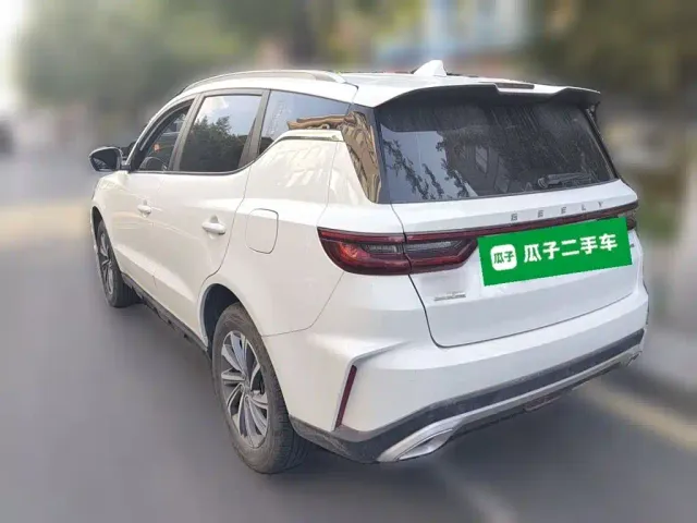 Geely Vision X6 — Фото автомобиля 24