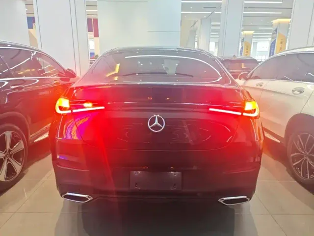 Mercedes-Benz GLC Coupe — Фото автомобиля 5