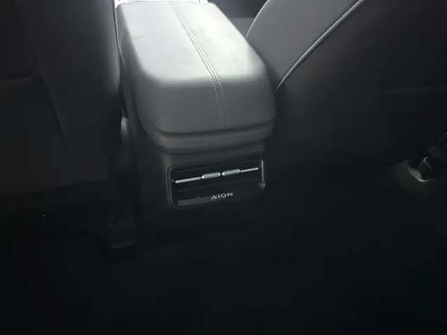 Aion AION Y 2025 Model Plus 610 Smart Enjoy — Фото автомобиля 8