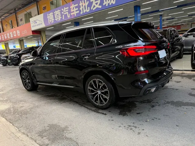 BMW X5 — Фото автомобиля 24