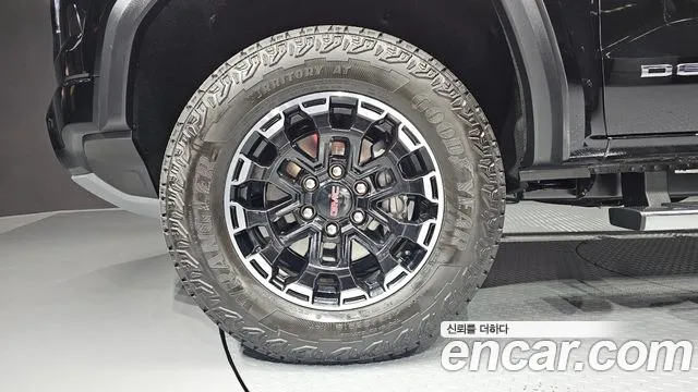 GMC Canyon 3rd Gen — Фото автомобиля 5