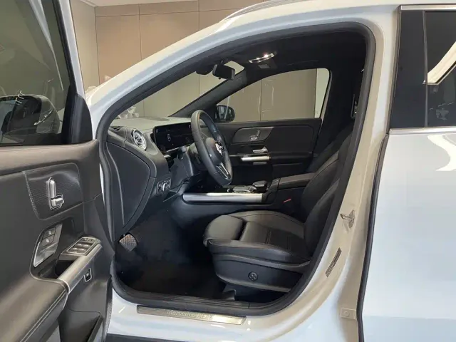 Mercedes-Benz GLA-Class — Фото автомобиля 17