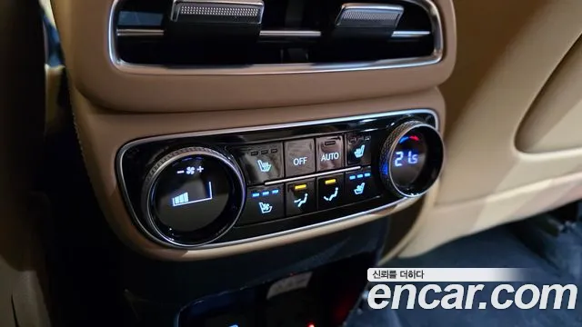 Genesis GV80 — Фото автомобиля 18
