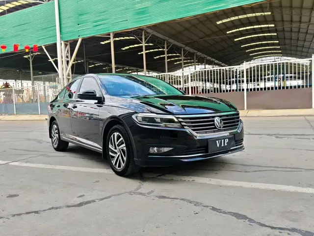 Volkswagen Lavida — Фото автомобиля 3