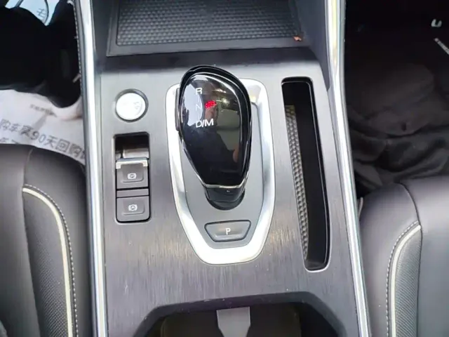 Haval H6 — Фото автомобиля 13