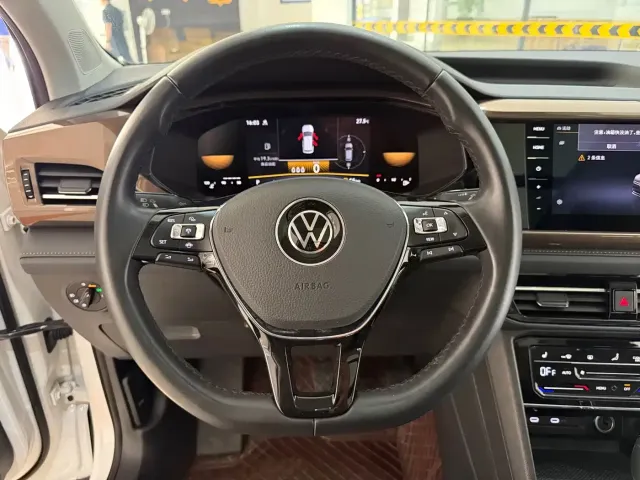 Volkswagen Tharu — Фото автомобиля 13