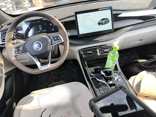 BYD Qin PLUS — Фото автомобиля 9