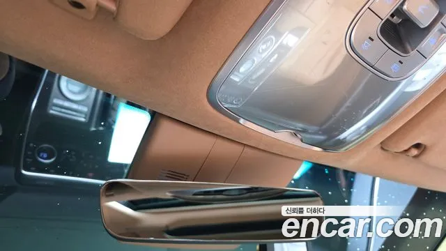 Genesis GV80 2.5T Бензин 2WD — Фото автомобиля 18