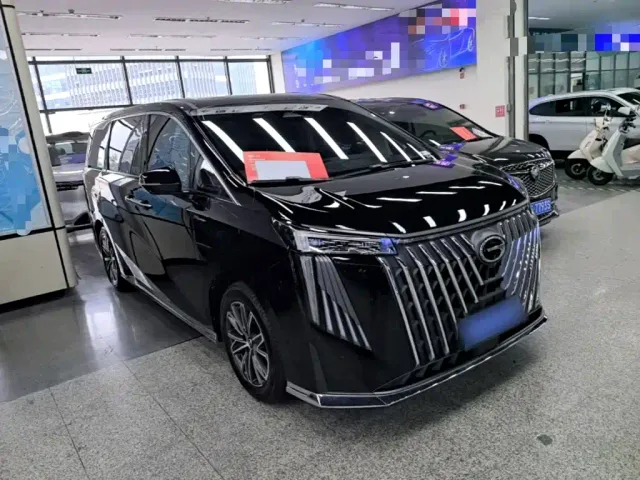 GAC Trumpchi M8 — Фото автомобиля 3