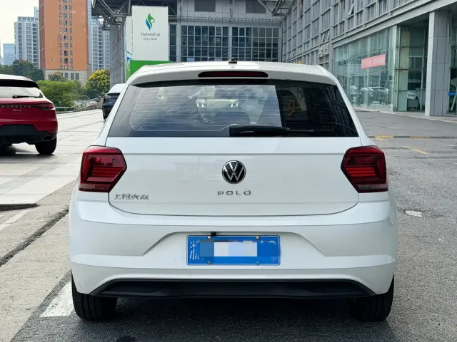 Volkswagen Polo — Фото автомобиля 5