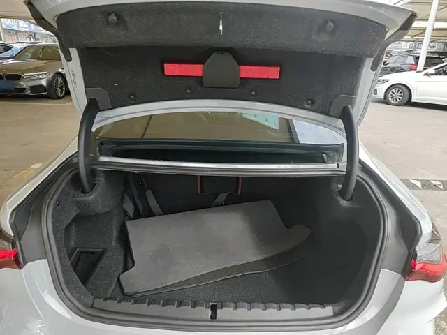 BMW 4 Series — Фото автомобиля 18