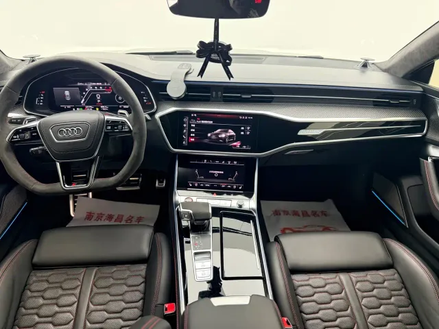 Audi RS 7 — Фото автомобиля 8