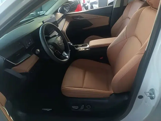 Toyota Camry — Фото автомобиля 14
