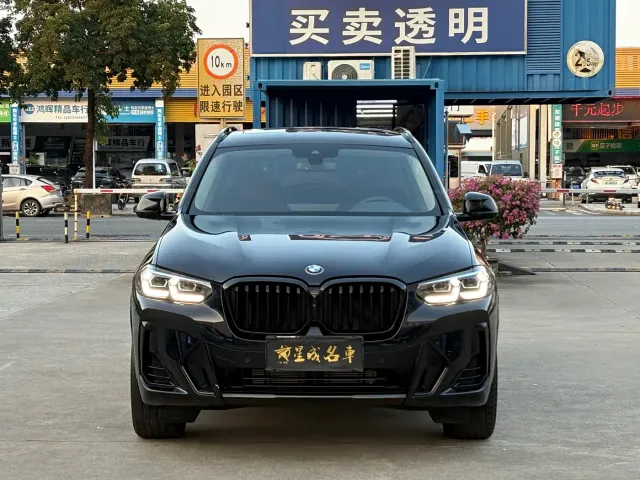 BMW X3 — Фото автомобиля 2