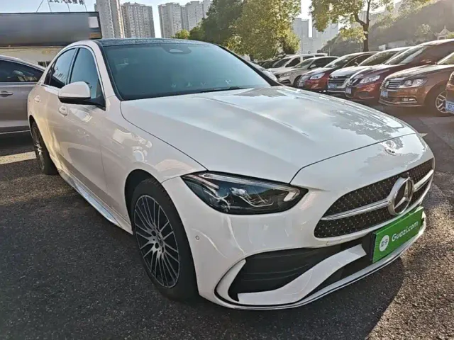 Mercedes-Benz C-Class — Фото автомобиля 3