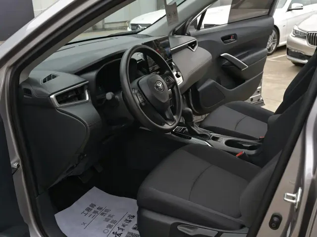Toyota Corolla Cross — Фото автомобиля 7