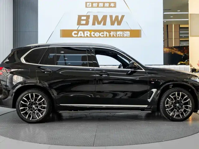 BMW X5 — Фото автомобиля 4