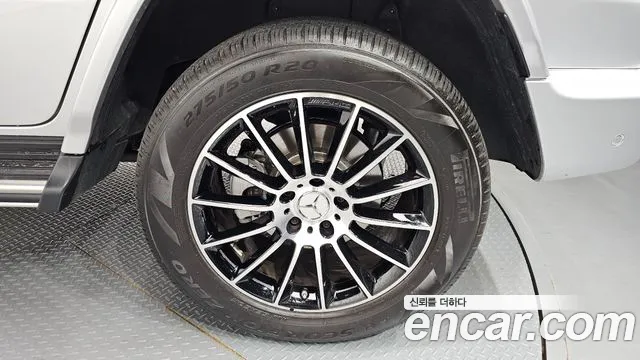 Mercedes-Benz G-Class — Фото автомобиля 20