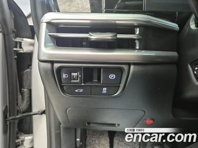 Hyundai Grandeur GN7 — Фото автомобиля 16