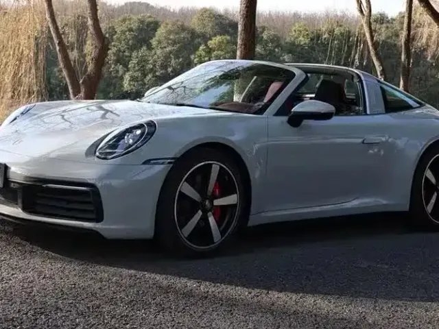 Porsche 911 — Фото автомобиля 2